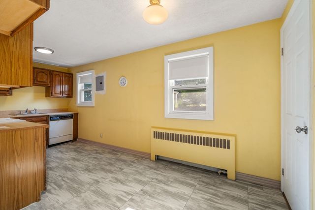 31 Prescott St 31, Framingham, MA 01702