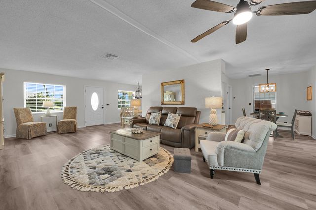 9791 SE Little Club Way N, Jupiter, FL 33469