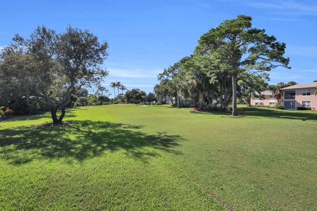 9791 SE Little Club Way N, Jupiter, FL 33469