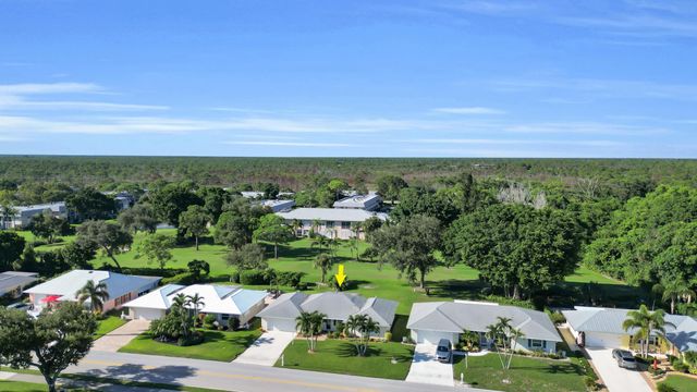 9791 SE Little Club Way N, Jupiter, FL 33469