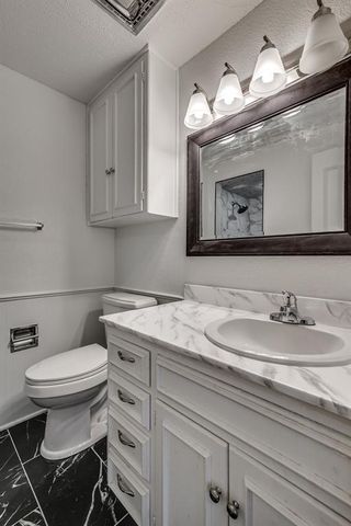 3039 W Wilshire Boulevard, Oklahoma City, OK 73116
