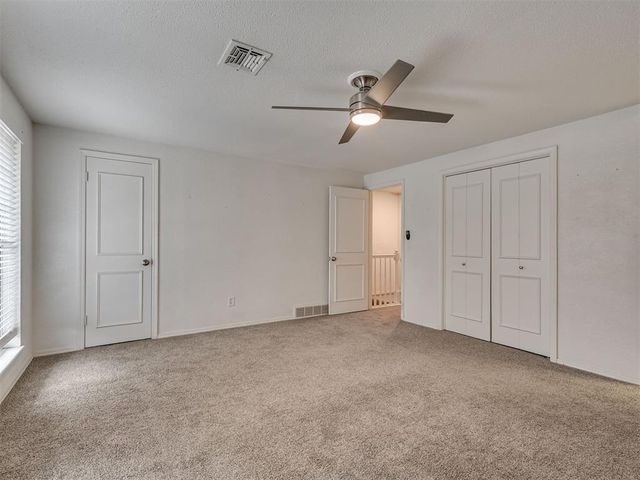 3039 W Wilshire Boulevard, Oklahoma City, OK 73116