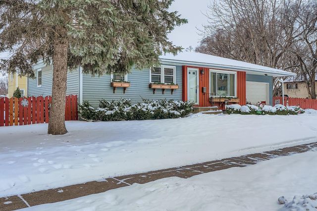 639 7th Street W, Hastings, MN 55033
