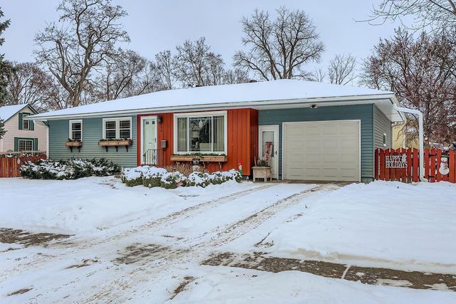 639 7th Street W, Hastings, MN 55033