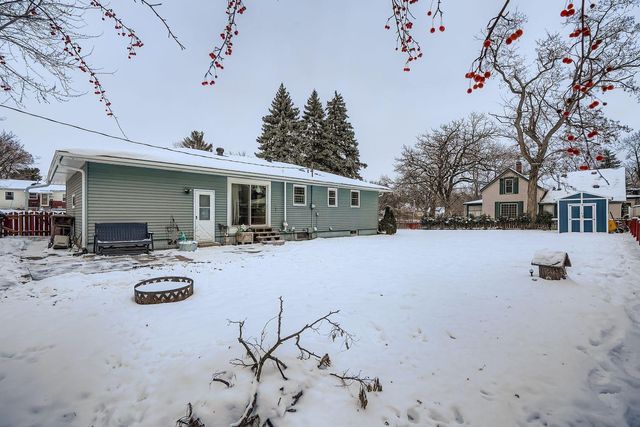 639 7th Street W, Hastings, MN 55033
