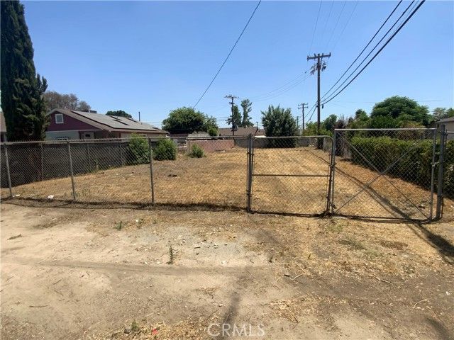 0 5 Th Street, Highland, CA 92346