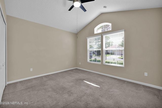 15815 CANOE CREEK Drive, Jacksonville, FL 32218