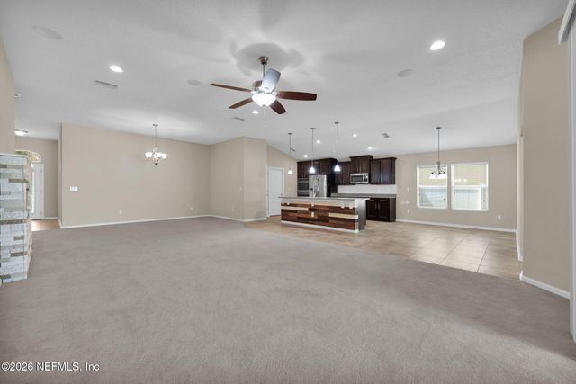 15815 CANOE CREEK Drive, Jacksonville, FL 32218