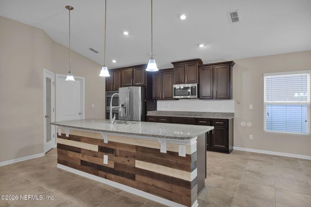 15815 CANOE CREEK Drive, Jacksonville, FL 32218