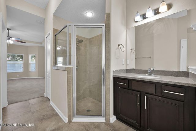15815 CANOE CREEK Drive, Jacksonville, FL 32218