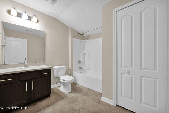 15815 CANOE CREEK Drive, Jacksonville, FL 32218