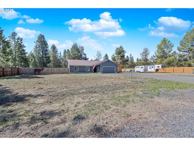 15935 WOODCHIP Ln, La Pine, OR 97739