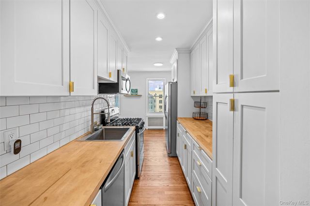 1 E Broadway 7O, Long Beach, NY 11561