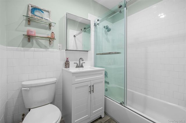 1 E Broadway 7O, Long Beach, NY 11561