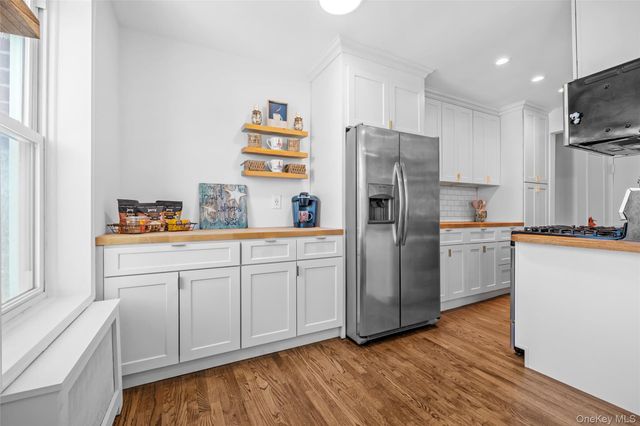 1 E Broadway 7O, Long Beach, NY 11561
