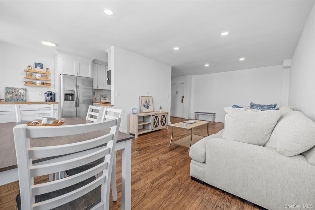1 E Broadway 7O, Long Beach, NY 11561 — photo 5