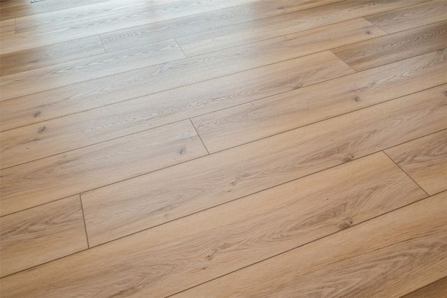 1913 Holly Meadow Avenue SW, Cedar Rapids, IA 52404