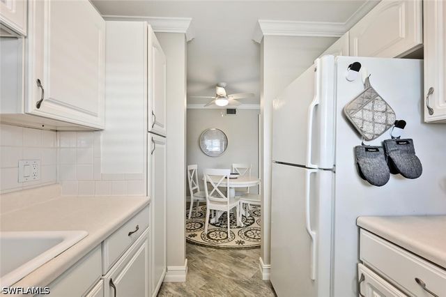 1100 Gulf Shore BLVD N 304, Naples, FL 34102