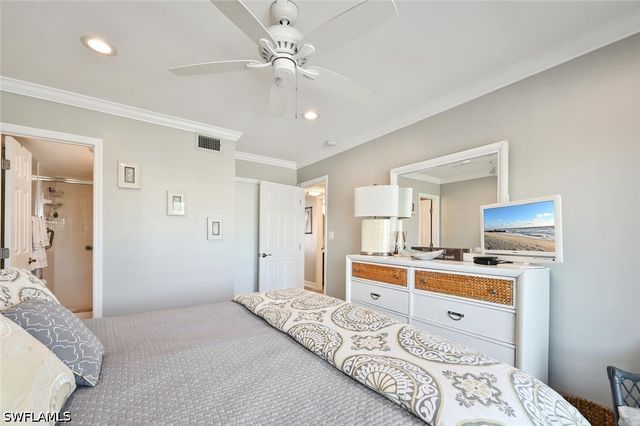 1100 Gulf Shore BLVD N 304, Naples, FL 34102