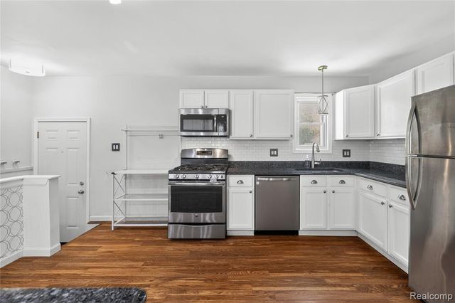 14682 Fordline Street, Southgate, MI 48195
