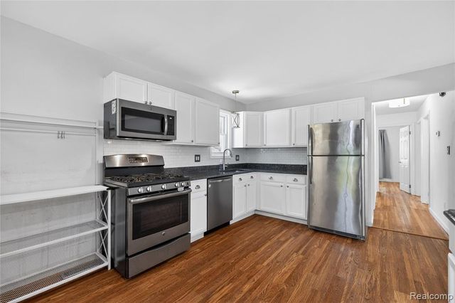 14682 Fordline Street, Southgate, MI 48195