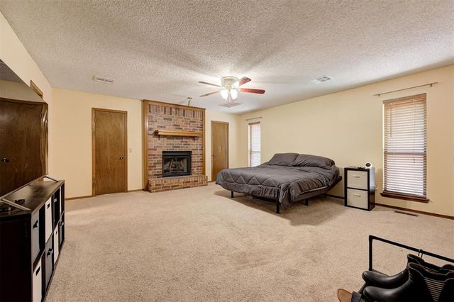 11704 SW 3rd Street, Yukon, OK 73099