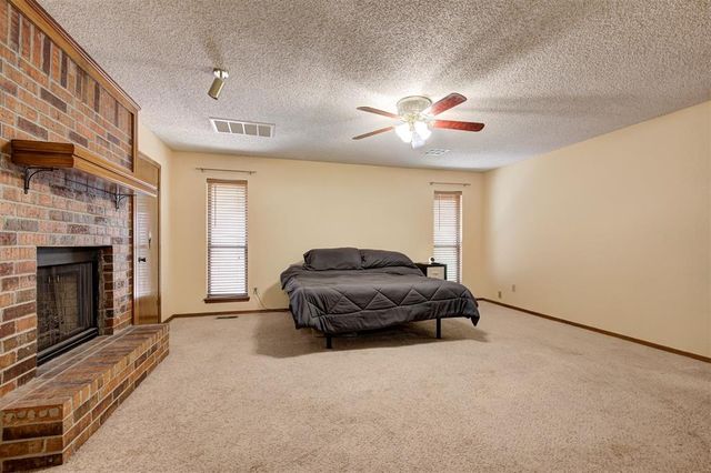 11704 SW 3rd Street, Yukon, OK 73099