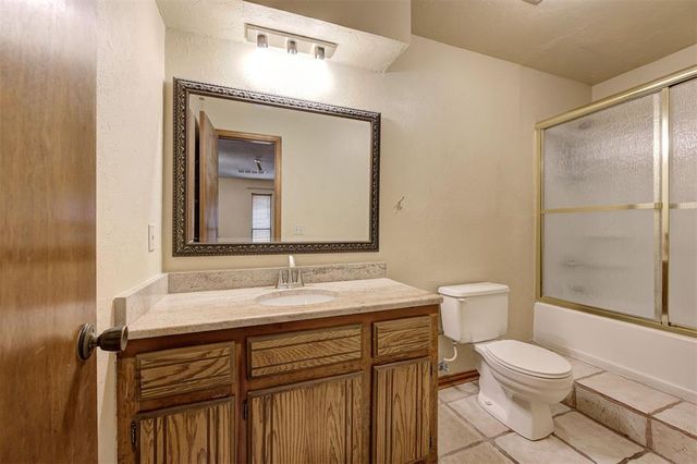11704 SW 3rd Street, Yukon, OK 73099