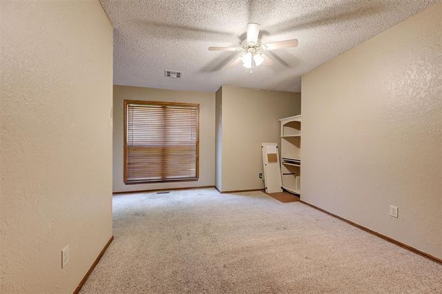 11704 SW 3rd Street, Yukon, OK 73099