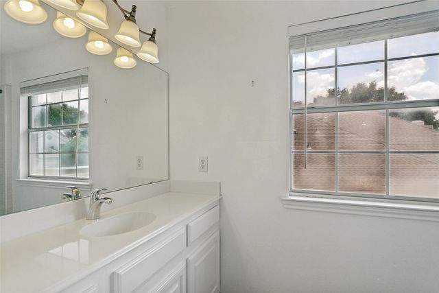 2 Oxford Circle, Allen, TX 75002