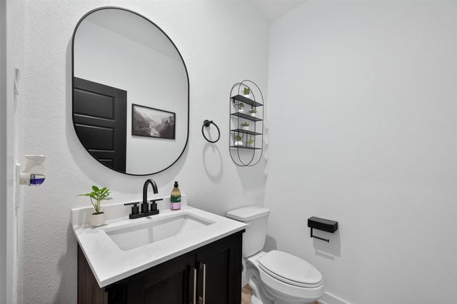 3233 Creston Gate Drive, Houston, TX 77047