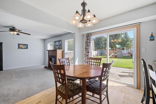 1413 Lee AVENUE, West Bend, WI 53090