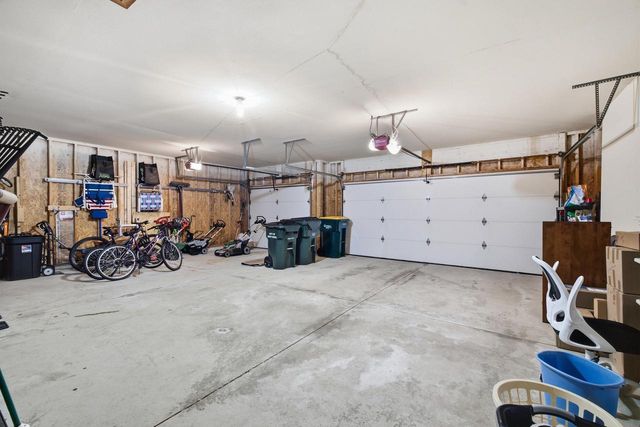 1413 Lee AVENUE, West Bend, WI 53090