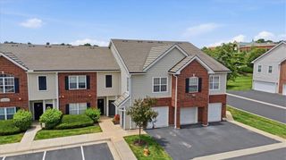 11625 Tomahawk Creek Parkway L, Leawood, KS 66211
