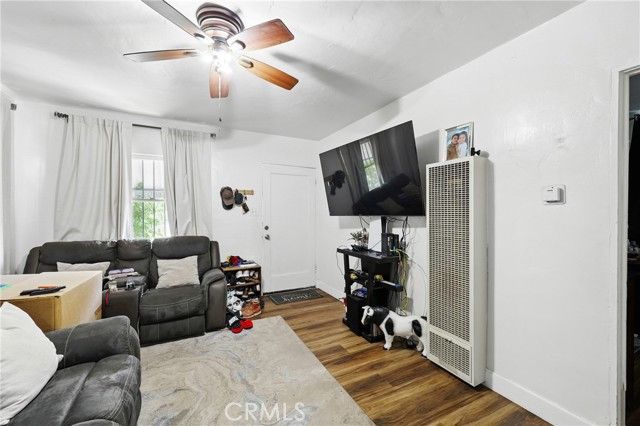 500 64th, Los Angeles, CA 90003