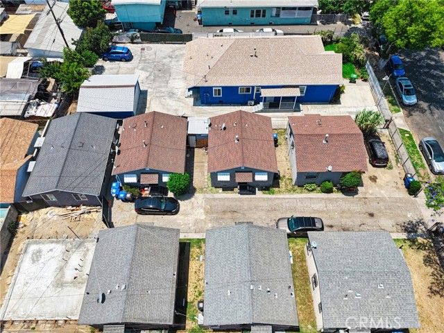 500 64th, Los Angeles, CA 90003