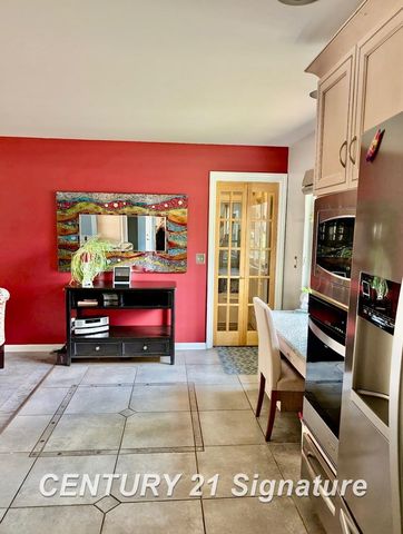 6390 Belmar Drive, Saginaw, MI 48603