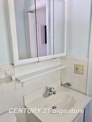 6390 Belmar Drive, Saginaw, MI 48603