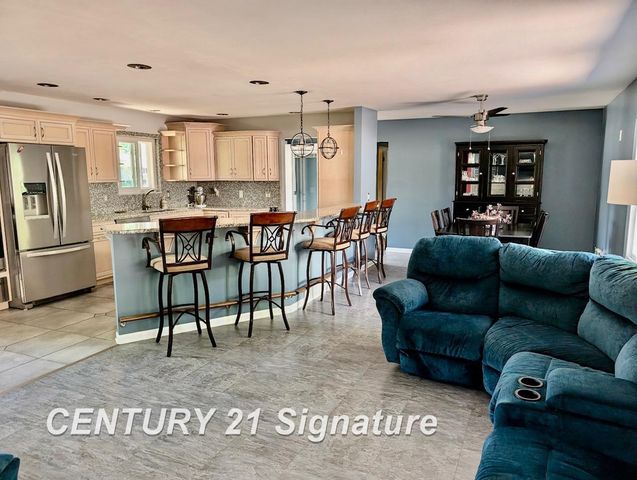 6390 Belmar Drive, Saginaw, MI 48603