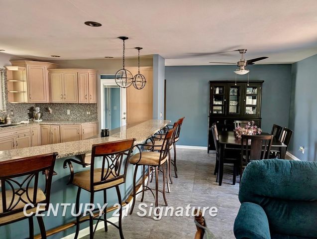 6390 Belmar Drive, Saginaw, MI 48603