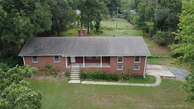 710 Victor Street, Tahlequah, OK 74464