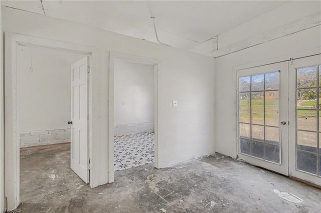 259 Stewart Road, Winston-salem, NC 27107