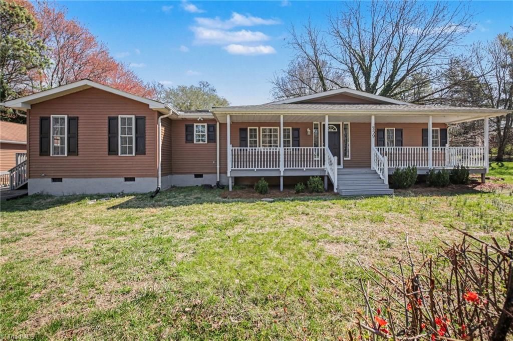 259 Stewart Road, Winston-salem, NC 27107