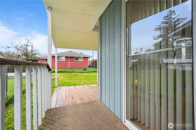 226 S 78th Street, Tacoma, WA 98408