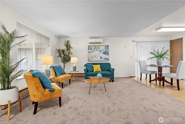 226 S 78th Street, Tacoma, WA 98408