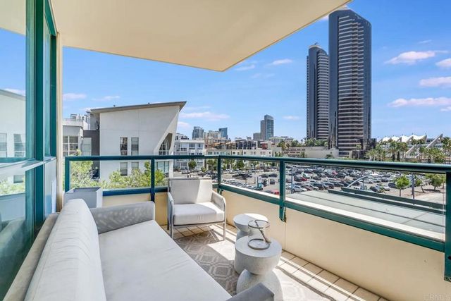 510 1st Ave 402, San Diego, CA 92101