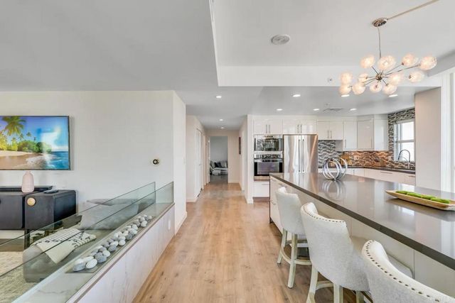510 1st Ave 402, San Diego, CA 92101