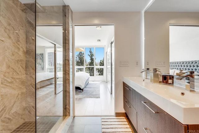 510 1st Ave 402, San Diego, CA 92101
