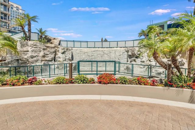 510 1st Ave 402, San Diego, CA 92101