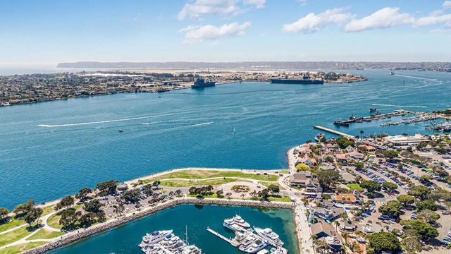 510 1st Ave 402, San Diego, CA 92101